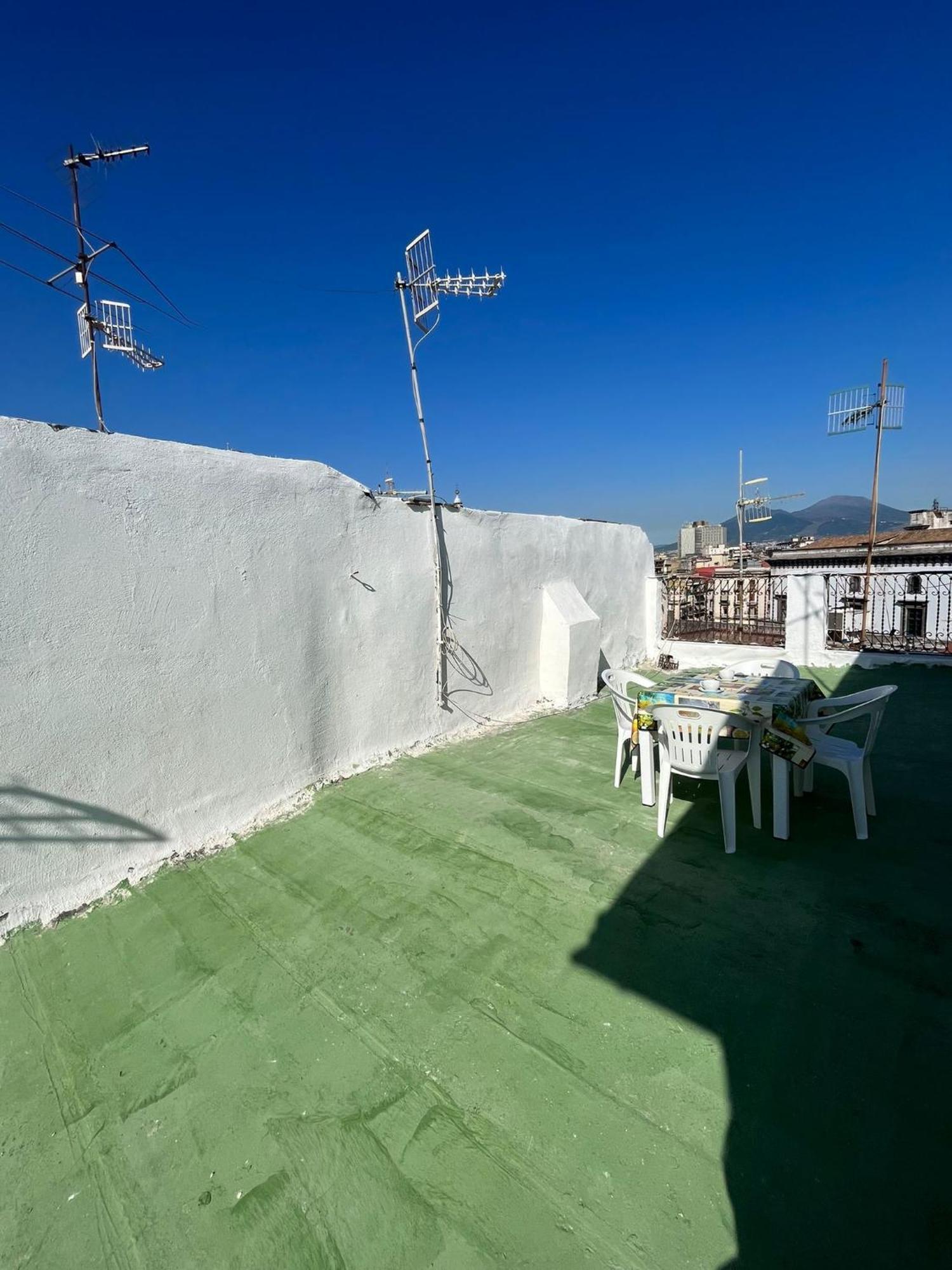 Casa La Terrazza Dei Tribunali نابولي المظهر الخارجي الصورة